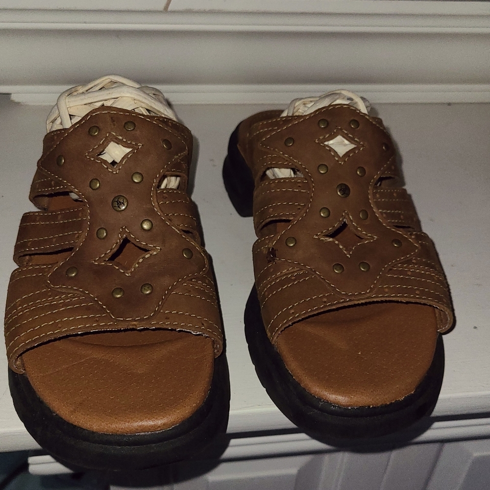 Brand new Ariat Sandals no box sz 7